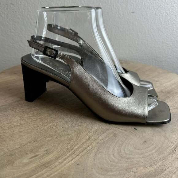 Classiques entier Womens Metallic‎ Slingback Heels Size 8 EUC - Picture 1 of 11